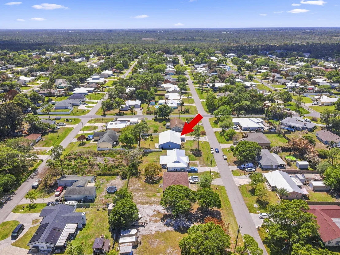 Photo of 5900 Birch Drive