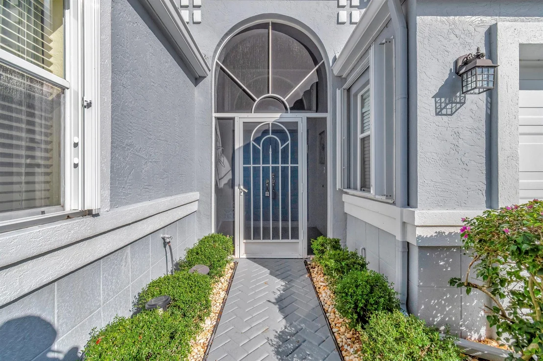 Photo of 10847 Crystal Key Lane