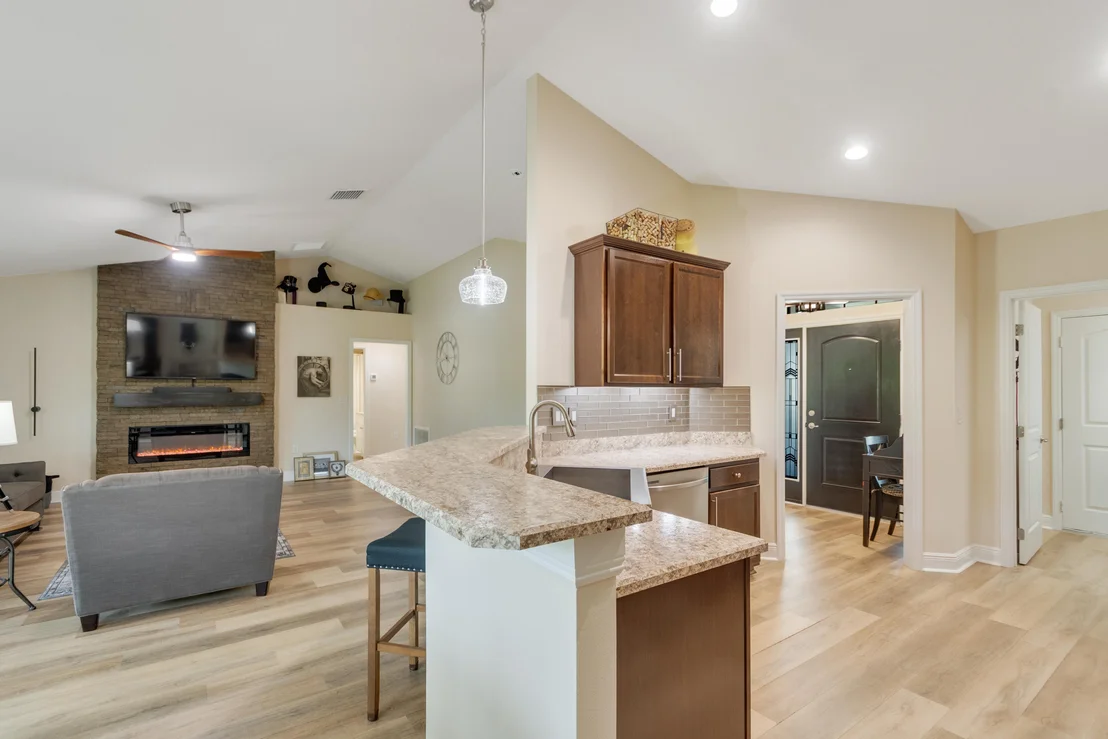 Photo of 1489 Bevan Drive