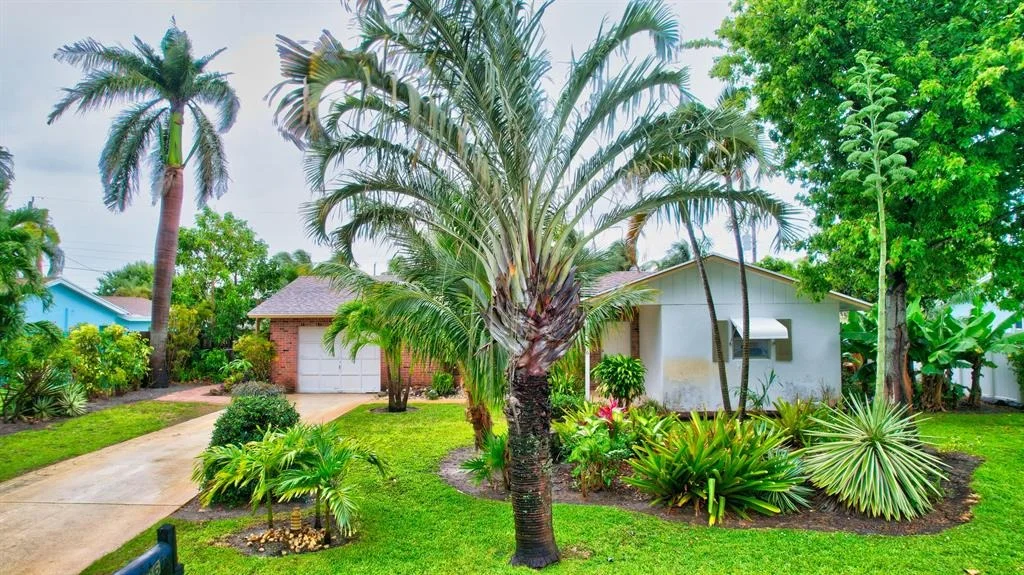 Photo of 1036 Coral Drive