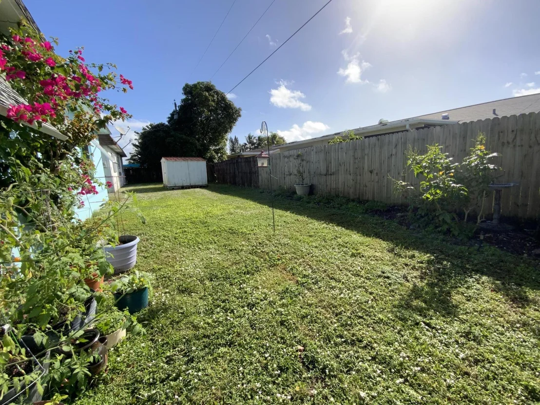 Photo of 3660 Quentin Avenue