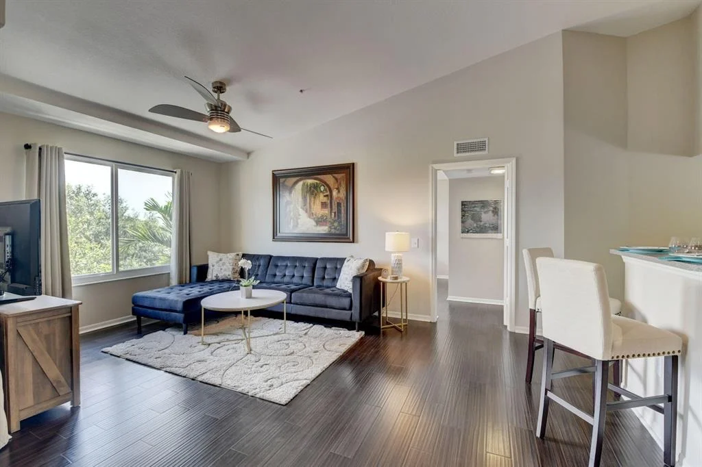 Photo of Unit 423 at 423 Villa Circle