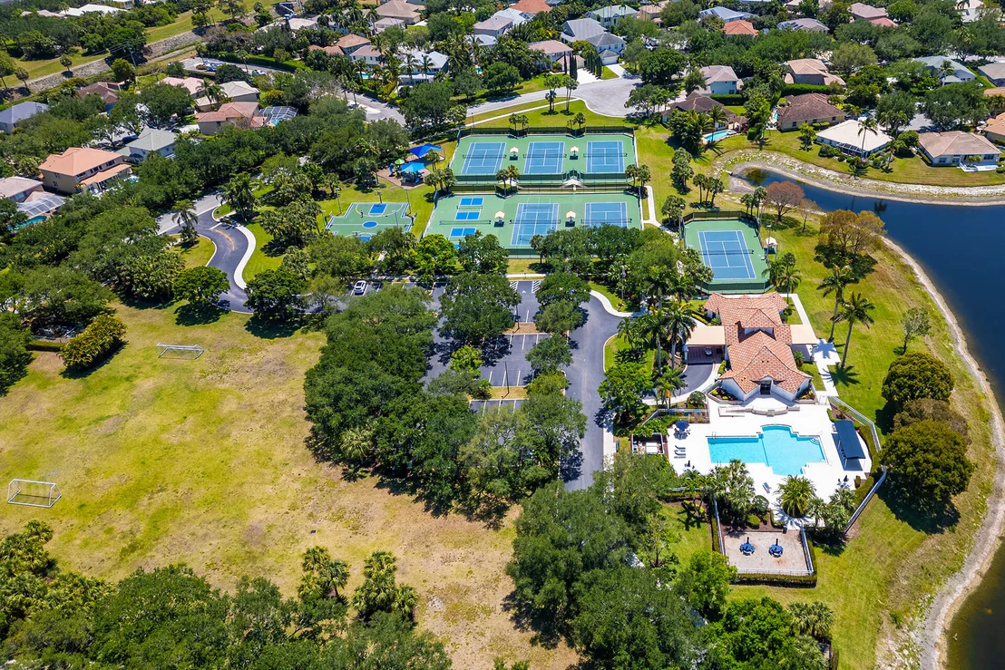 Photo of 1167 Egret Circle S