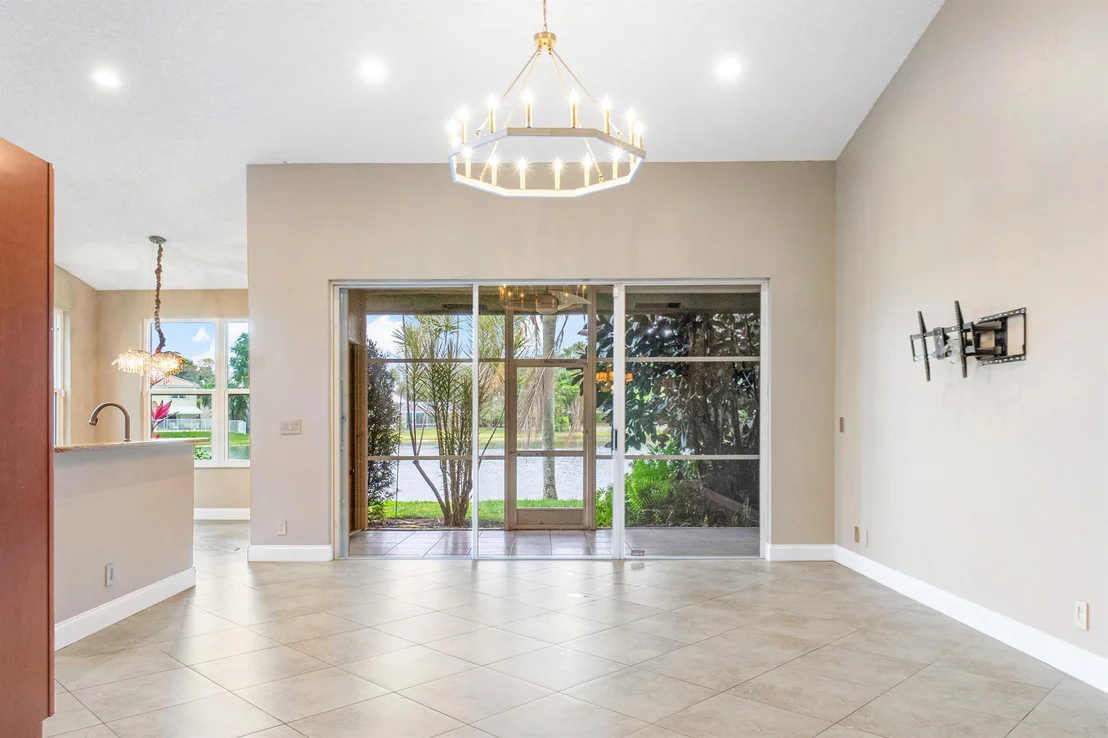 Photo of 7392 Rockbridge Circle