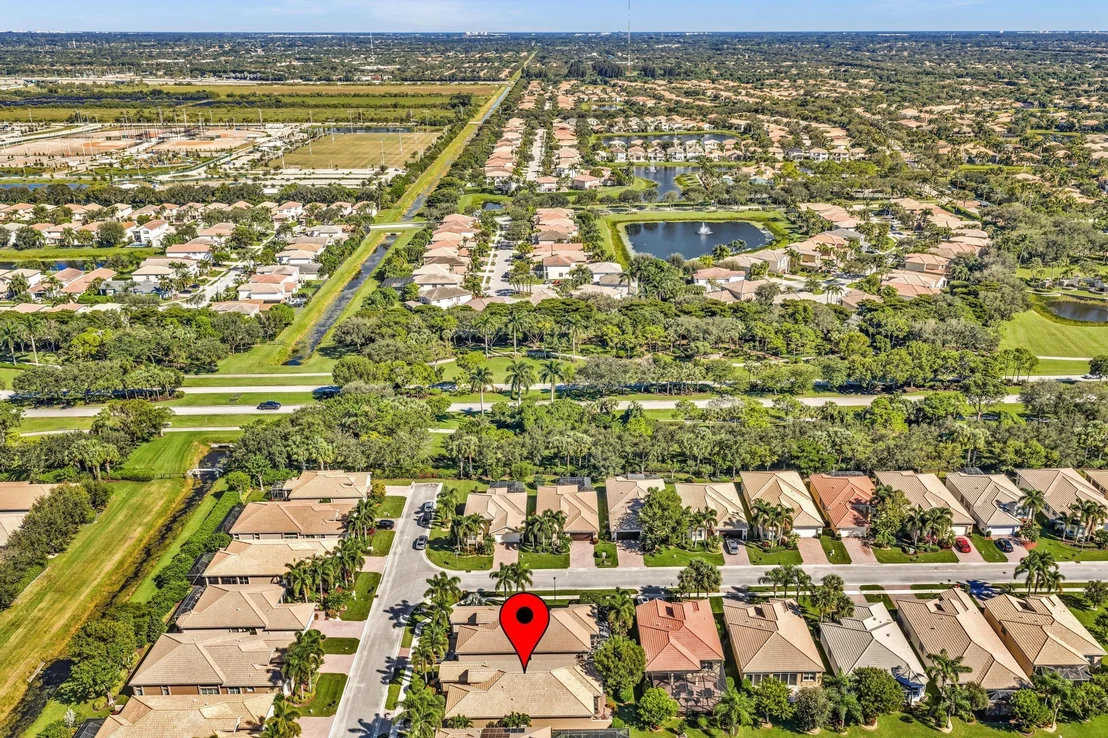 Photo of 9062 Meridian View Isle