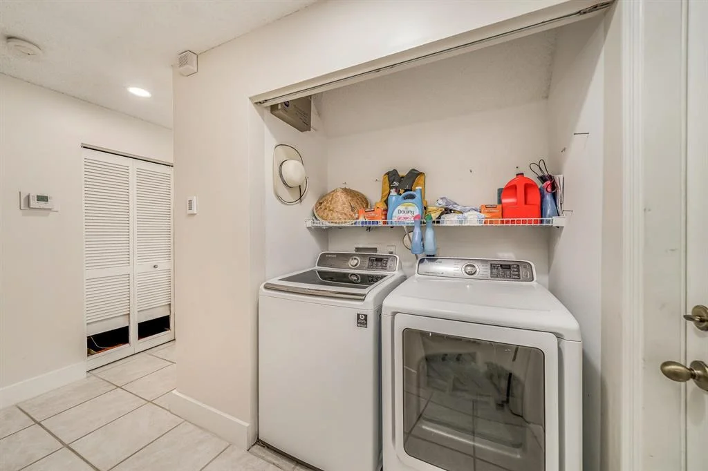 Photo of 3909 Crescent Creek Drive