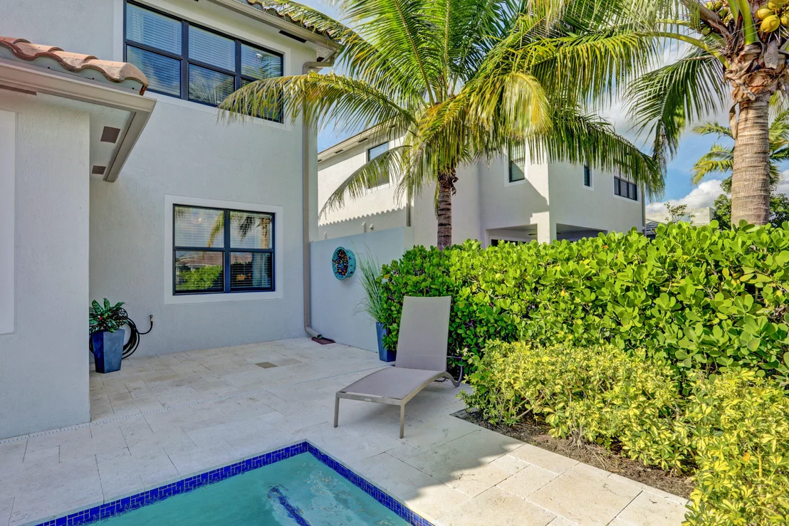 Photo of 7184 Montereal Path