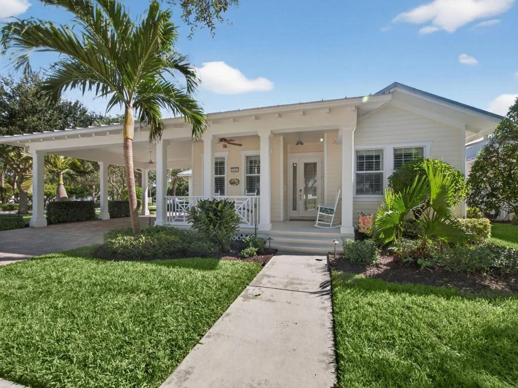 Photo of 3405 Duval Street