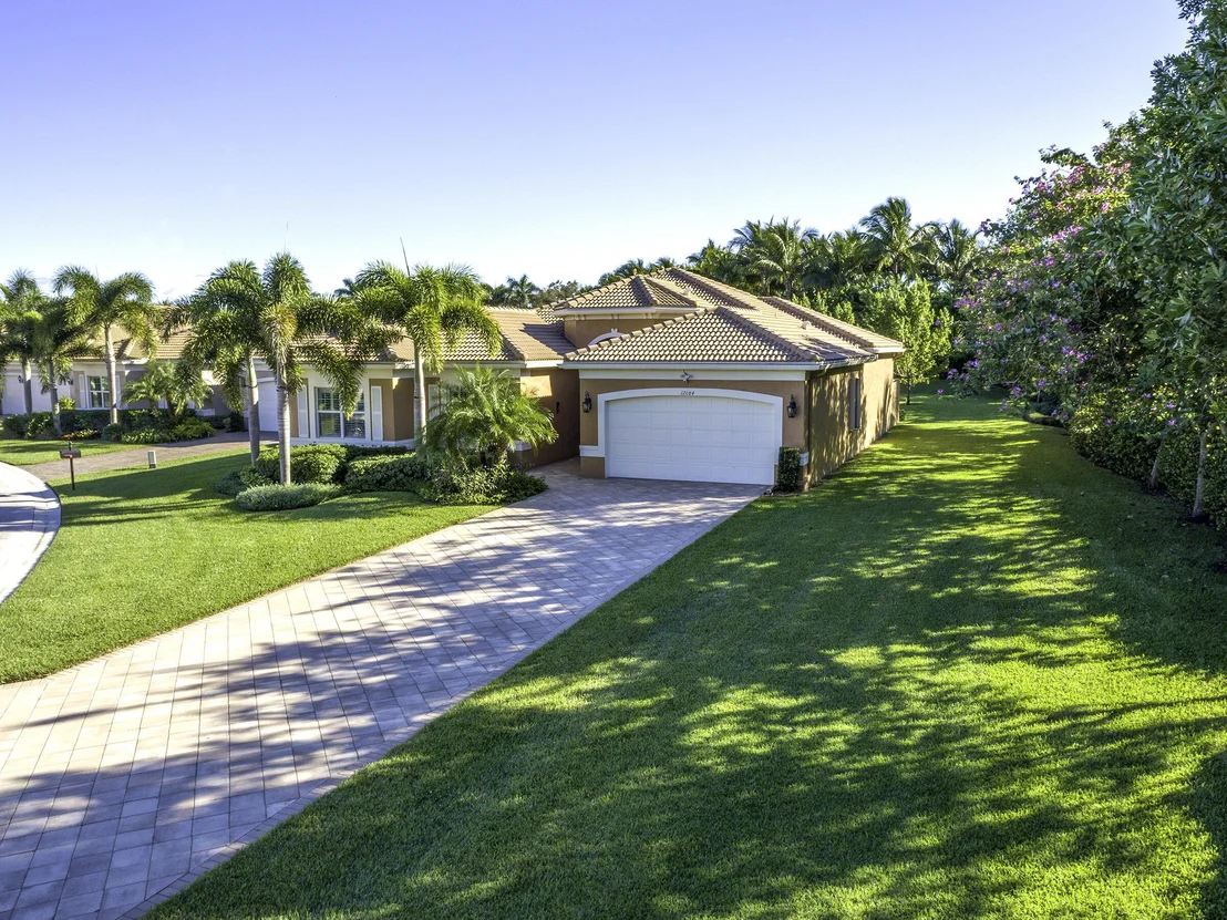 Photo of 12084 Bear River Road