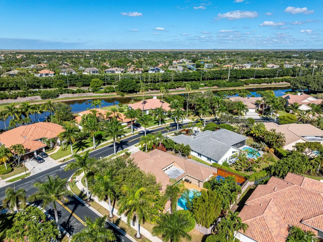 Photo of 378 Coconut Circle