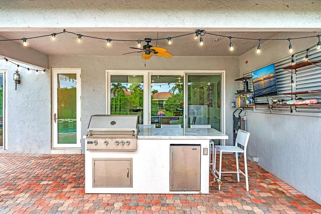 Photo of 6810 Portside Drive