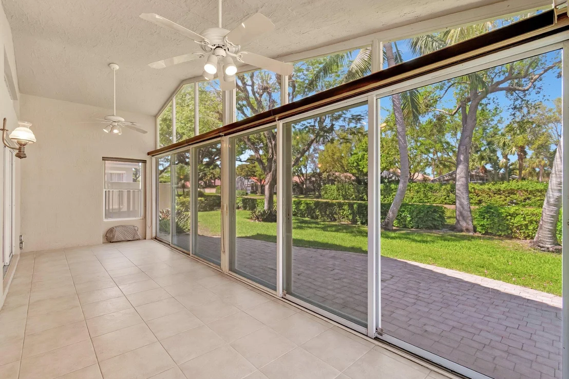Photo of 6631 Sherbrook Drive