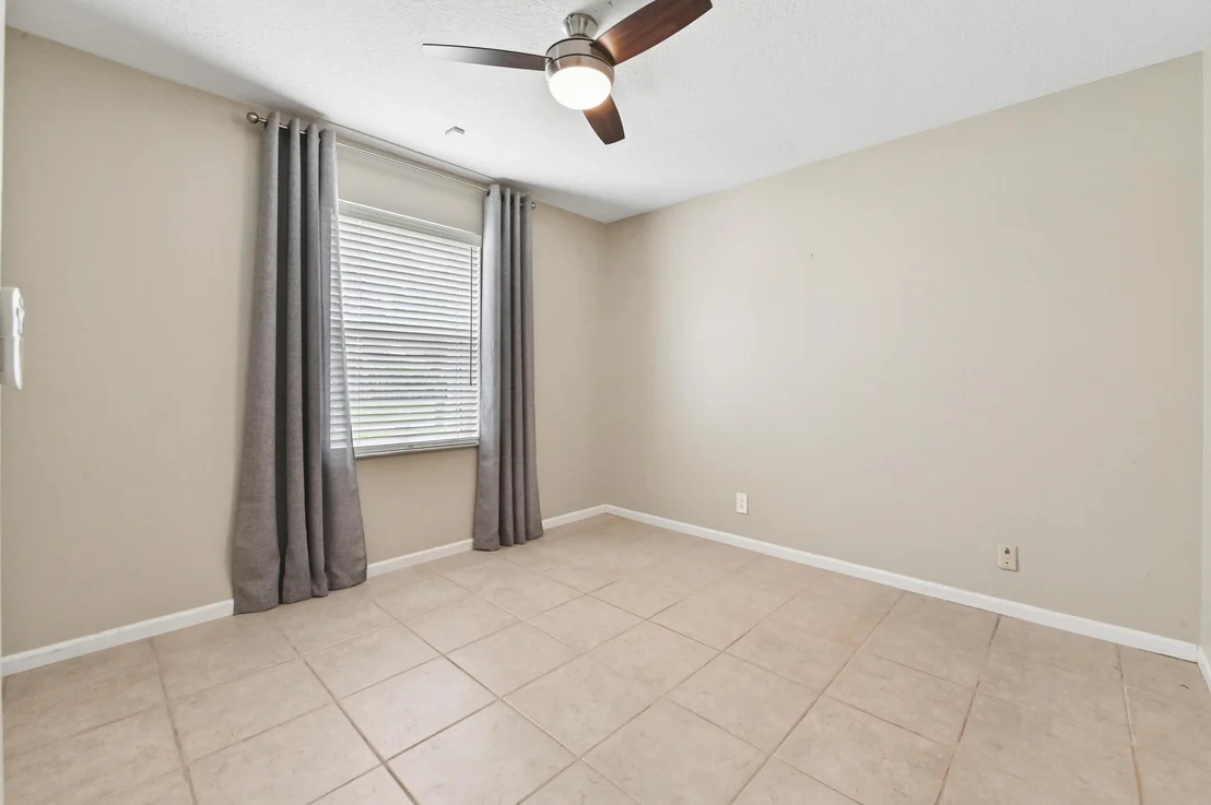Photo of 1163 Peninsula Way