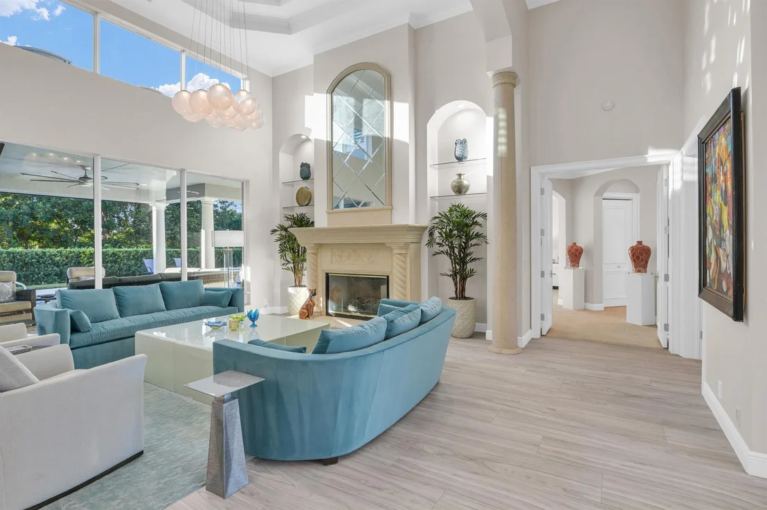 Photo of 10633 Pine Tree Terrace