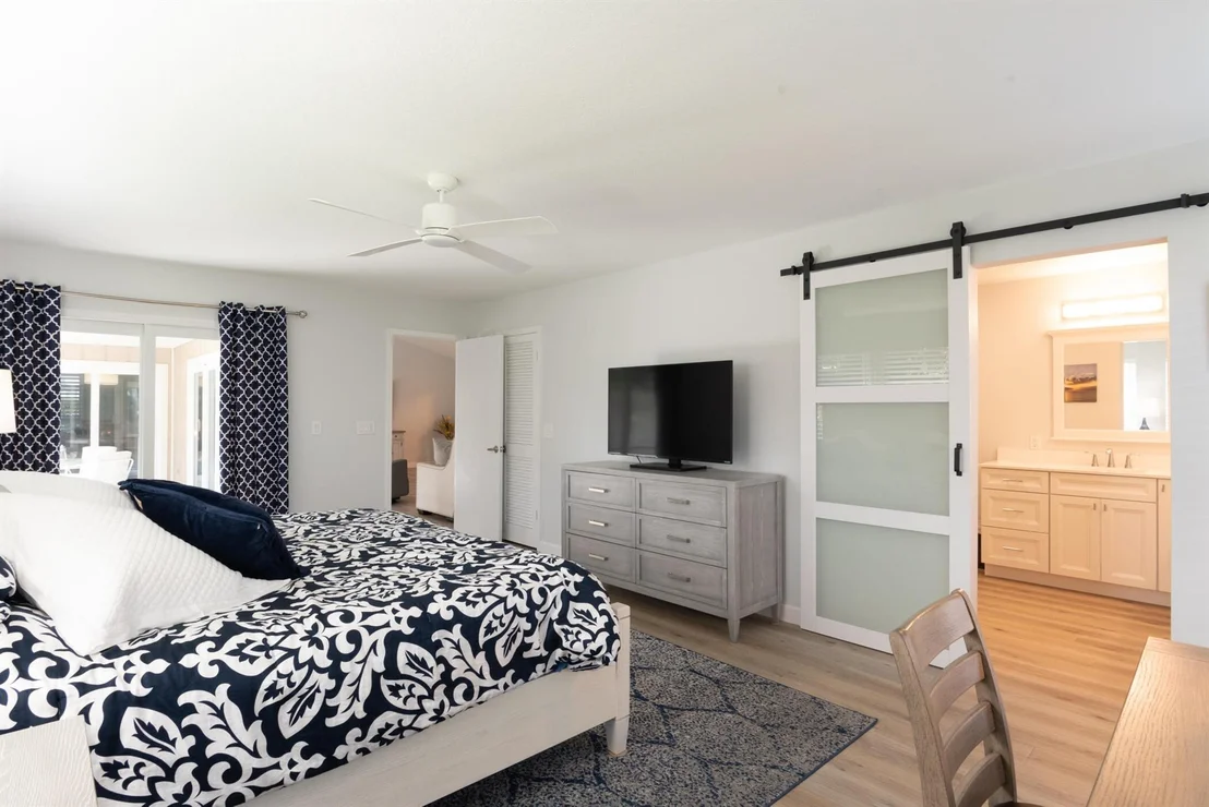 Photo of 3784 SE Fairway E