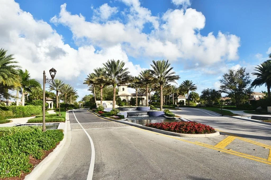Photo of 16670 Gateway Bridge Drive