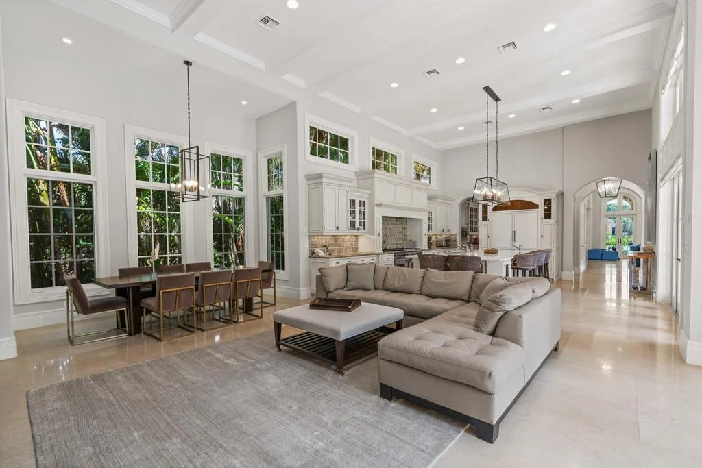 Photo of 406 Mariner Drive