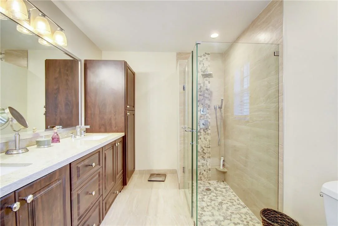 Photo of 9024 Pine Springs Drive