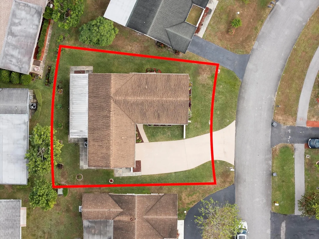 Photo of 4480 Pine Garden Lane