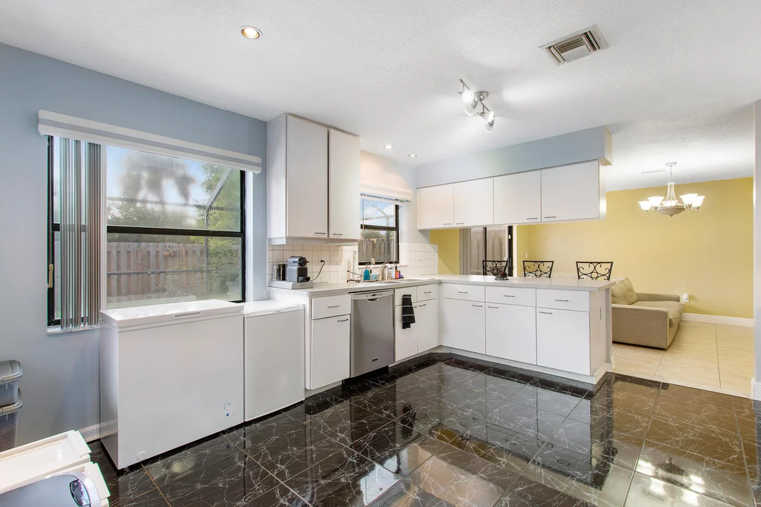 Photo of 23107 Sunfield Drive