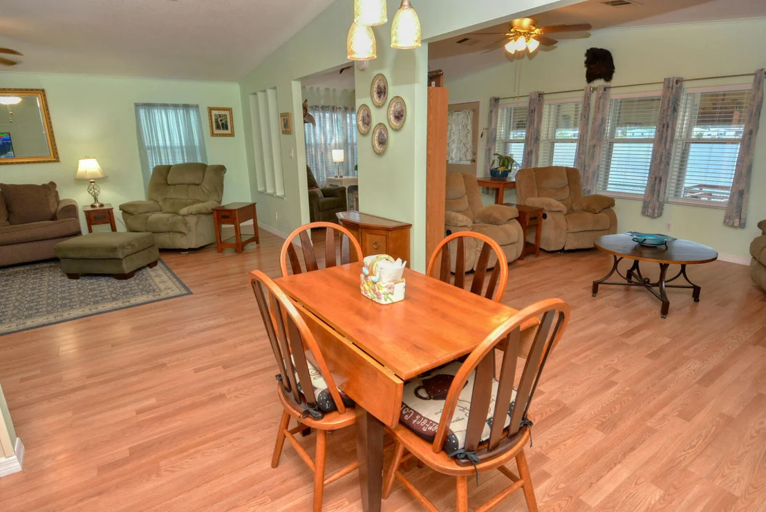 Photo of 4340 SW 15th Way