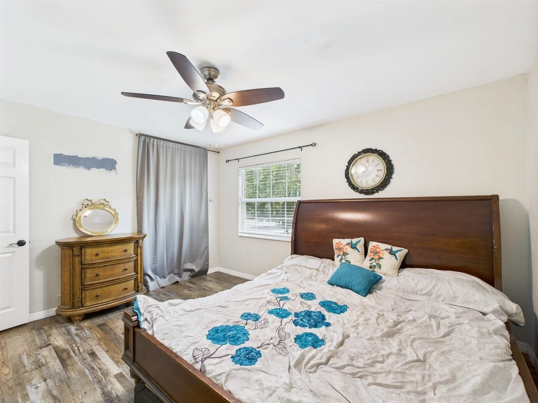 Photo of 2045 SW 18th Lane