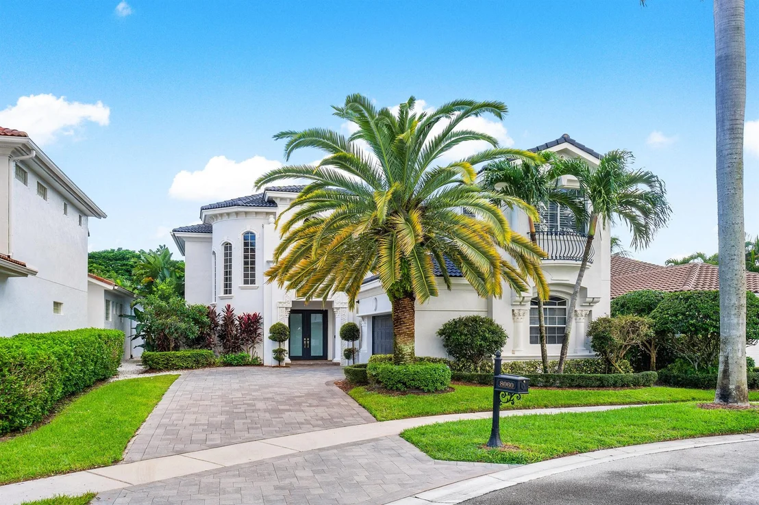 Photo of 8060 Valhalla Drive