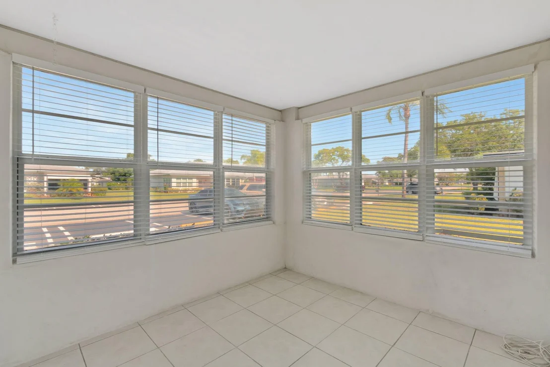 Photo of Unit A at 955 Circle Drive