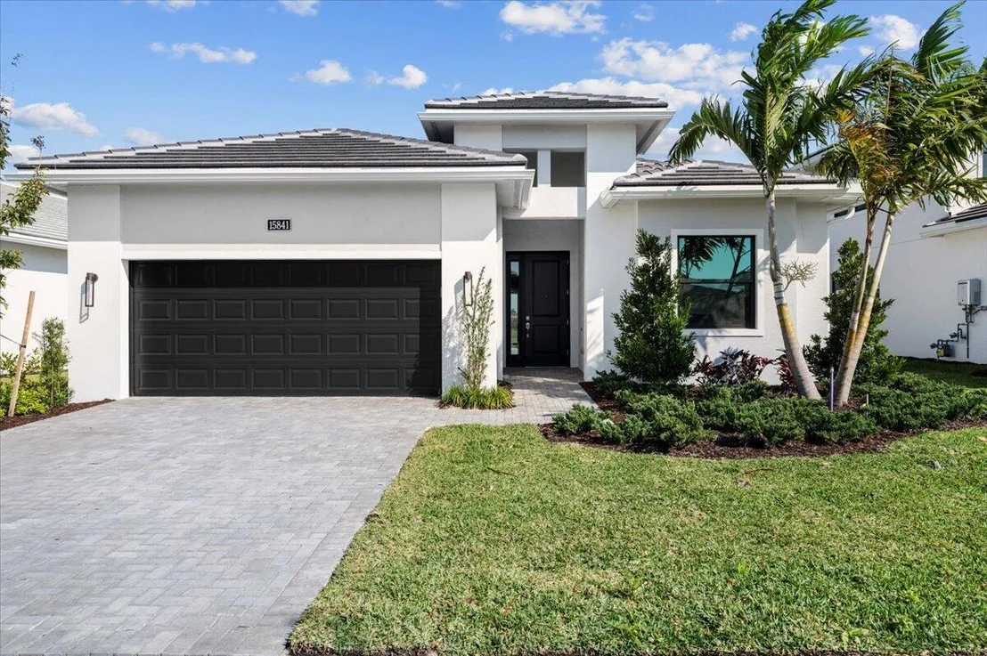Photo of 15841 Key Biscayne Lane