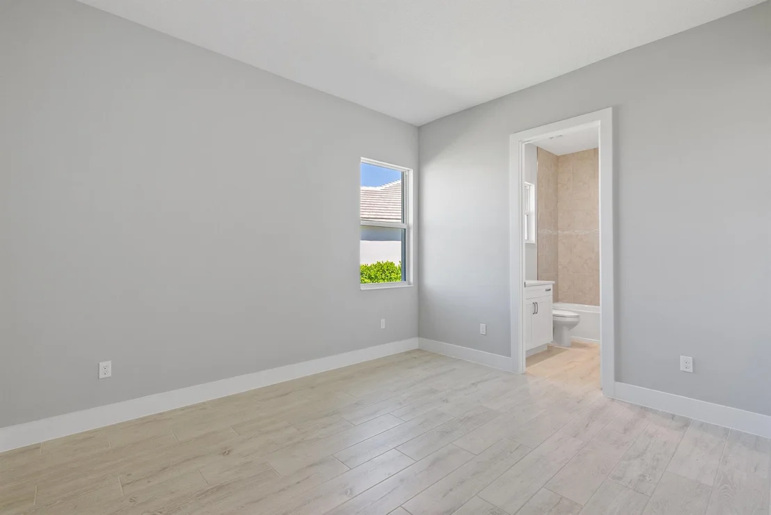 Photo of 5690 Bent Pine Square