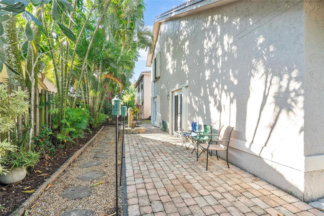 Photo of 1714 Shoreside Circle
