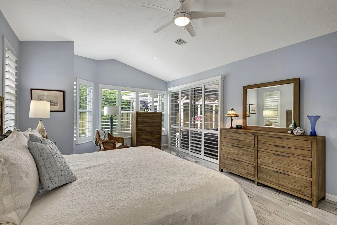 Photo of 271 Eagleton Estates Boulevard