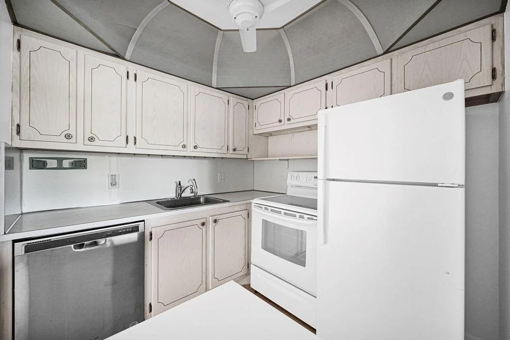 Photo of Unit A at 2021 Durham A