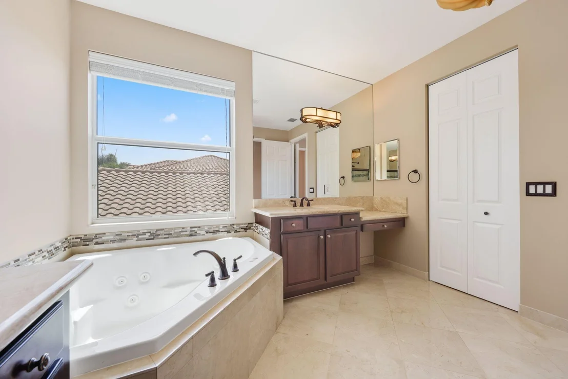 Photo of 8160 CANTABRIA FALLS Drive