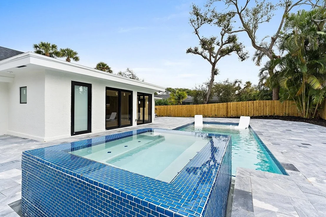 Photo of 706 Flamevine Lane