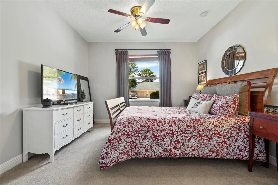 Photo of 1384 Brampton Cove
