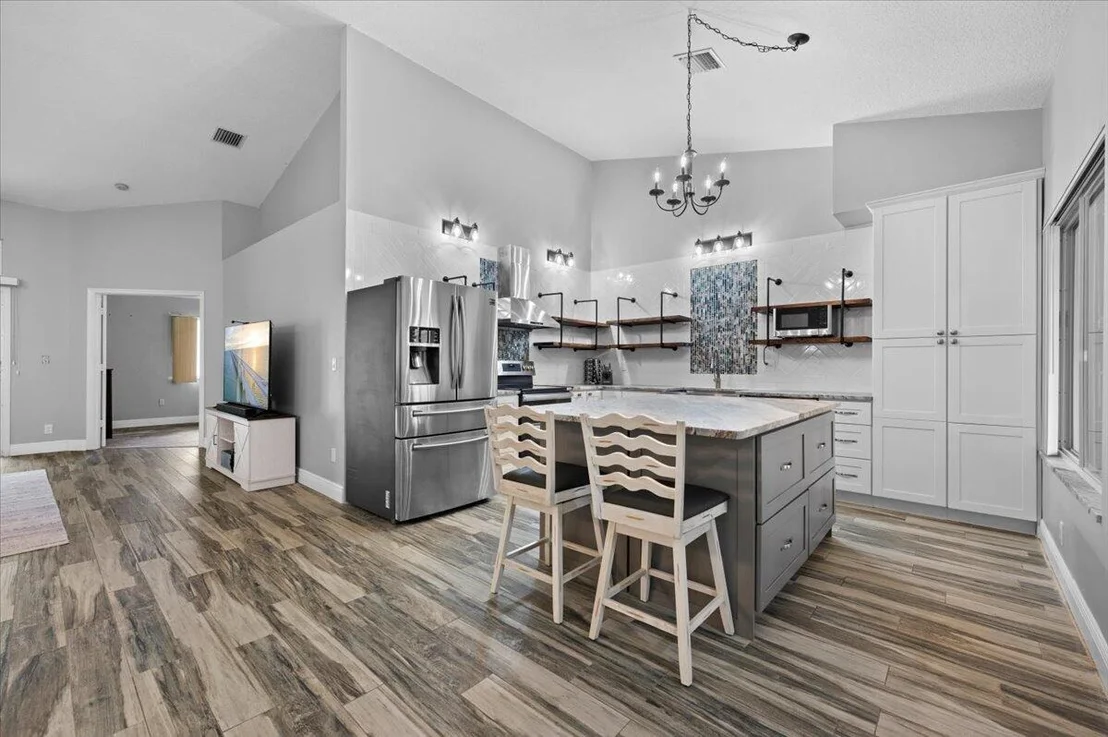 Photo of 150 Sandy Lane