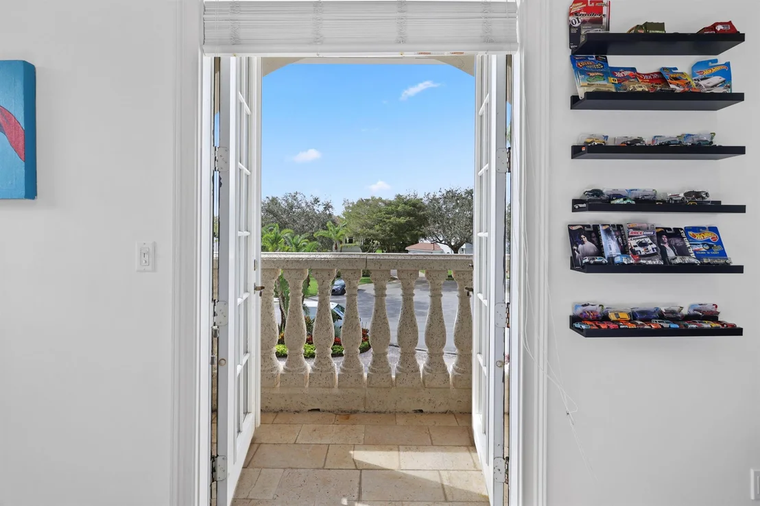 Photo of 562 Rookery Place