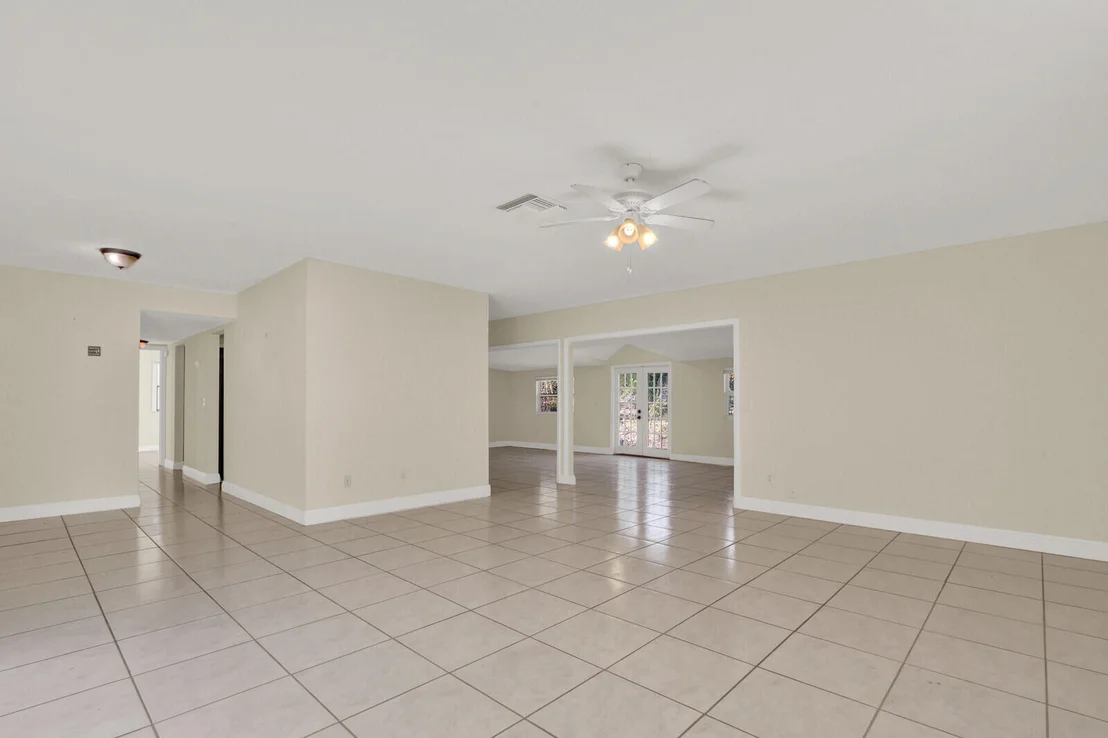 Photo of 8074 SE River Lane