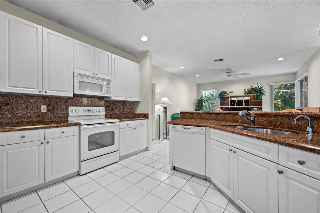 Photo of 180 Egret Circle
