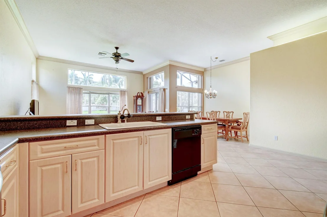 Photo of 8832 Palm River Drive