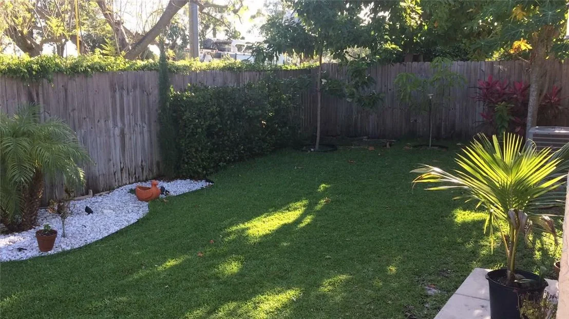 Photo of 11073 Model Circle