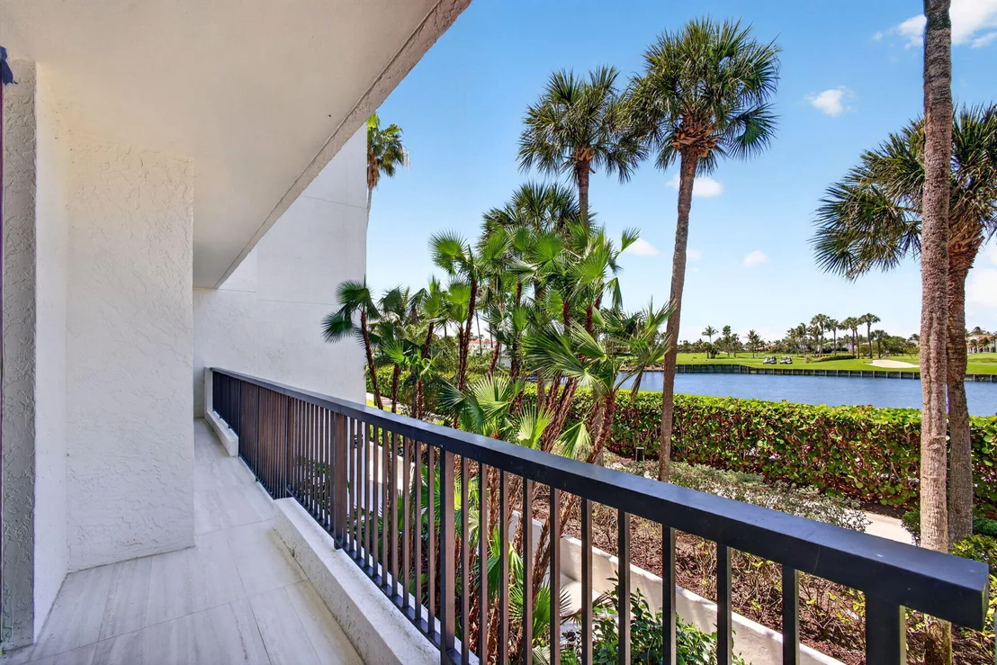 Photo of Unit 1102 at 2812 SE Dune Drive