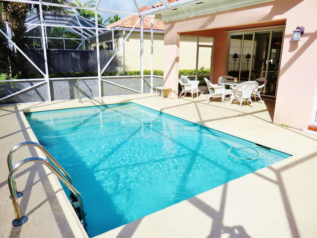Photo of 4683 Hammock Circle