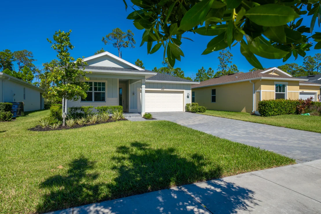 Photo of 460 Veridian Circle NW