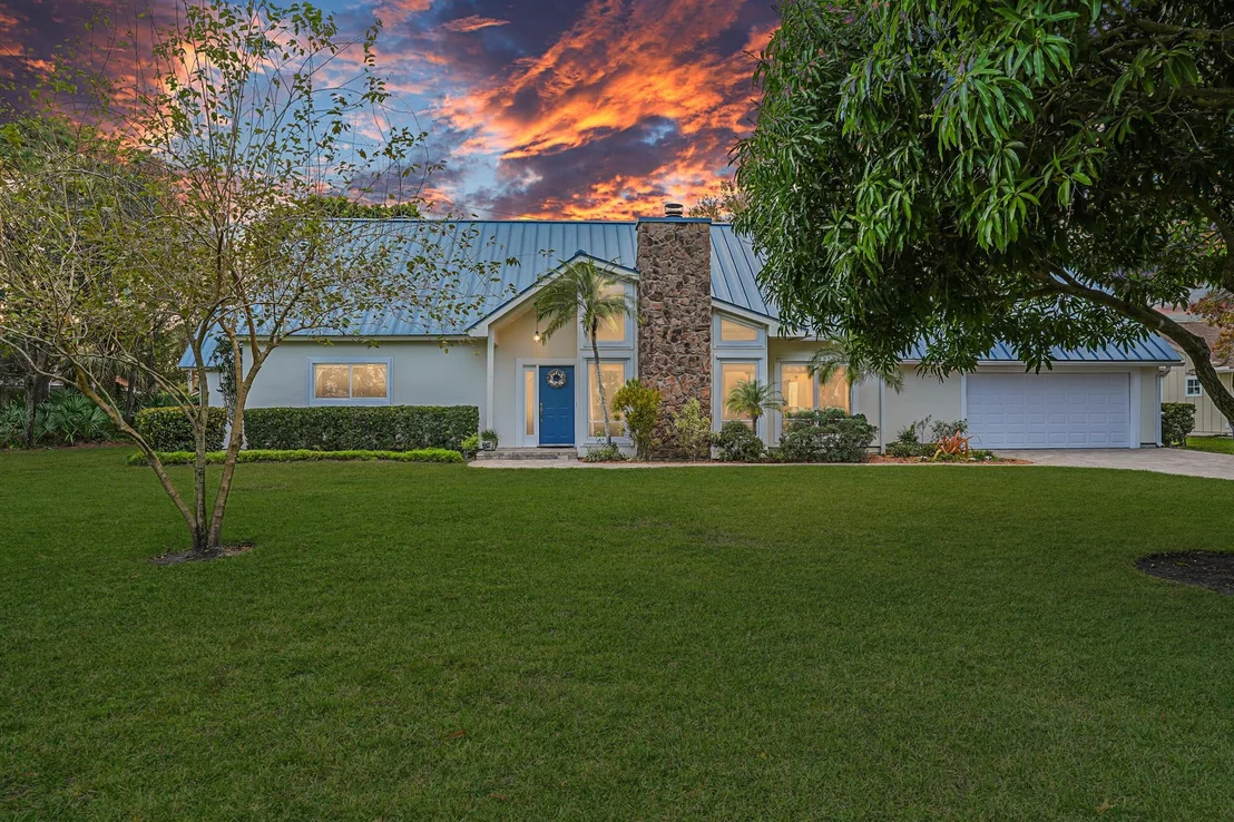 Photo of 18801 Falcon Way
