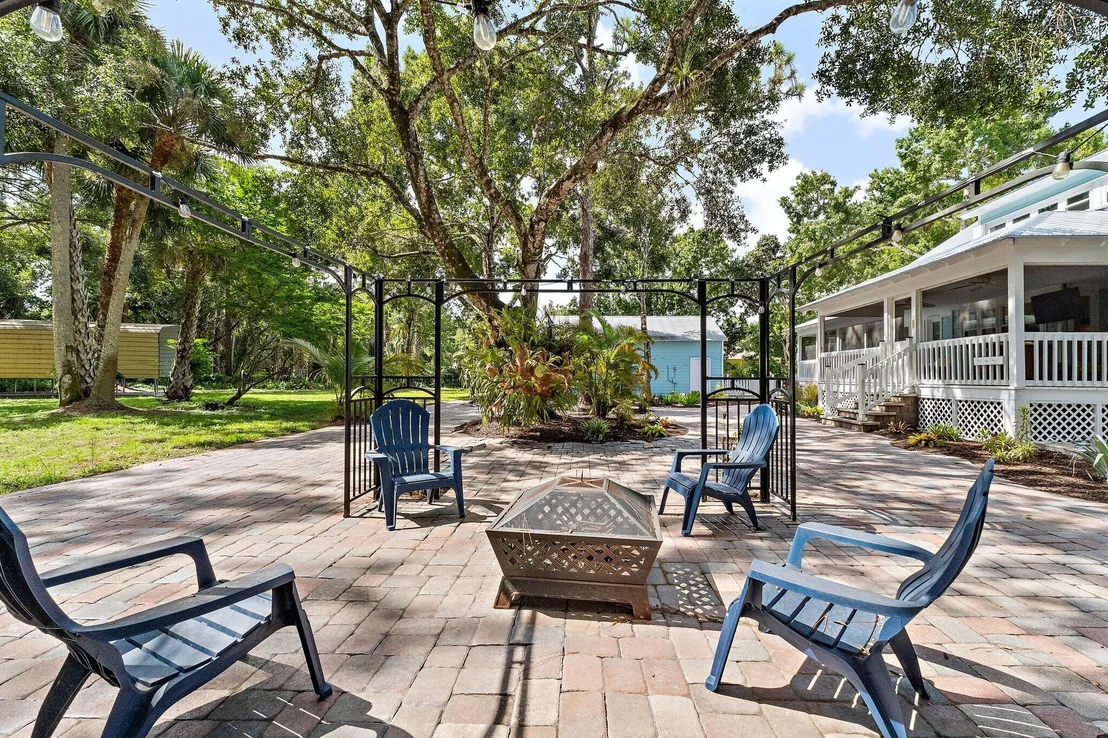 Photo of 17886 116th Terrace N