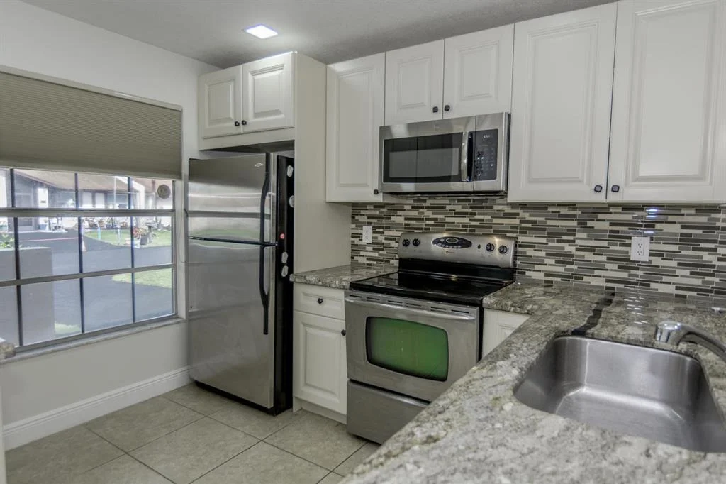 Photo of 15668 Bottlebrush Circle