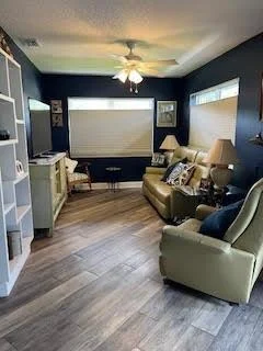 Photo of Unit A at 6089 Via Silvanus