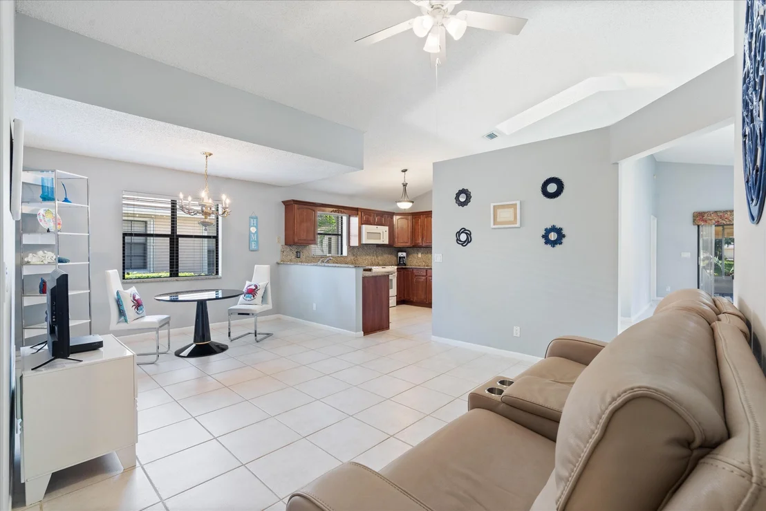 Photo of 4781 Brighton Lakes Boulevard